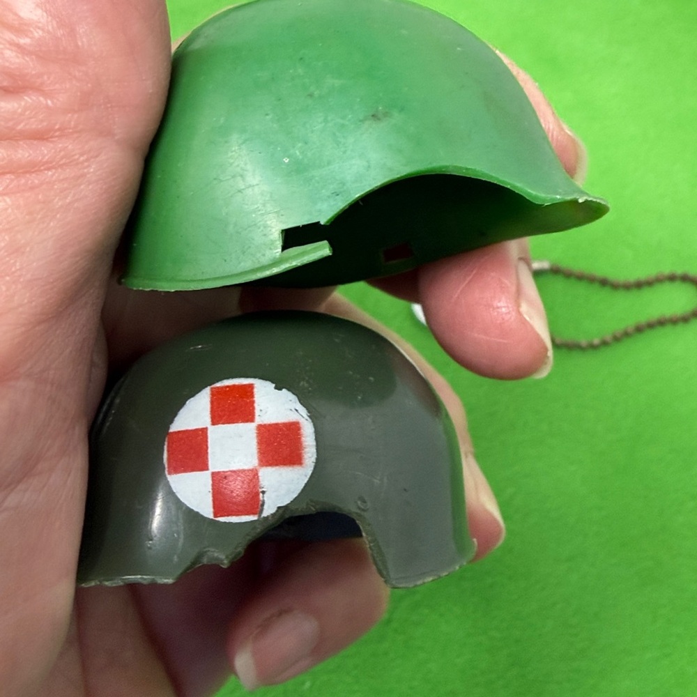 Vintage GI Joe Accessories - Picture 13 of 16
